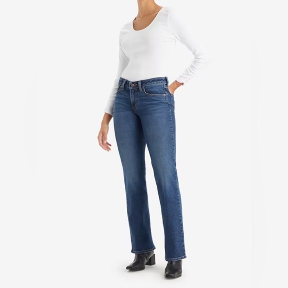 Levi’s 518 Superlow Jeans Size 31x32 NWT